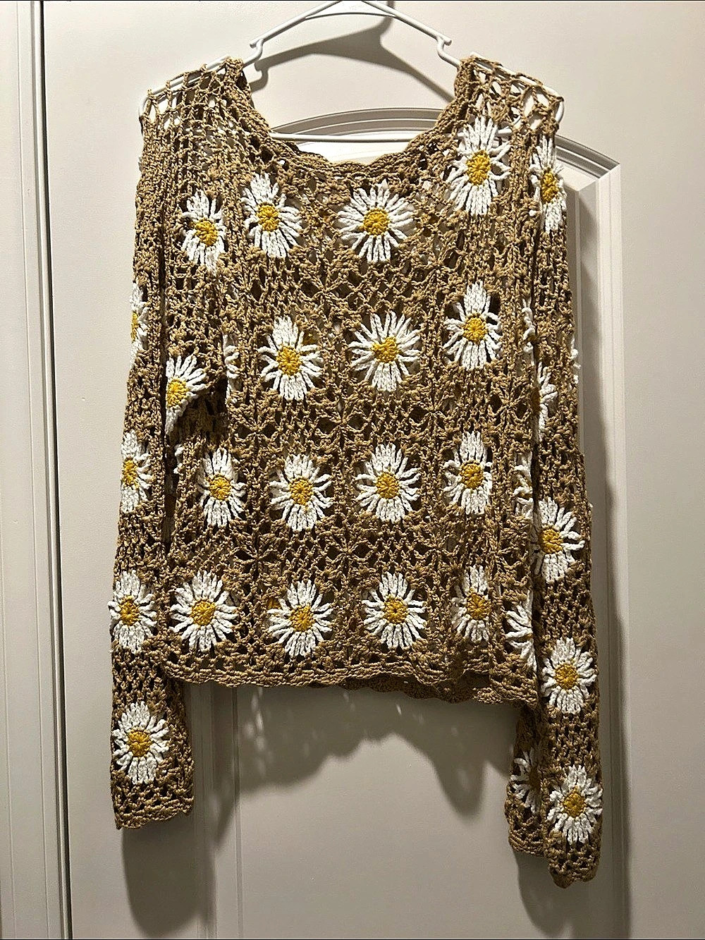 Floral Crochet Long Sleeve Top in Brown & White Like New